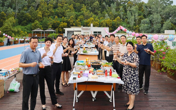 月满中秋，情暖兴千田 | 中秋活动暨第三季度生日圆满举行！