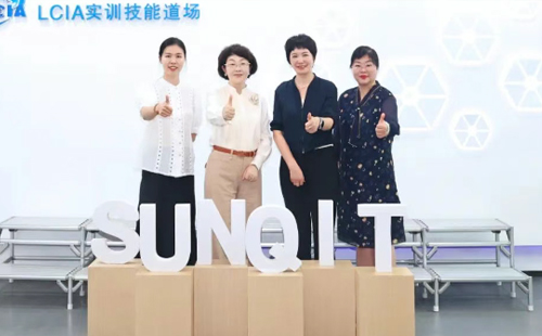 区工商联率队走访兴千田6