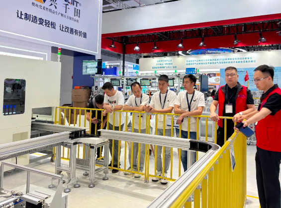 轨道智能输送系统引领工业自动化新浪潮6